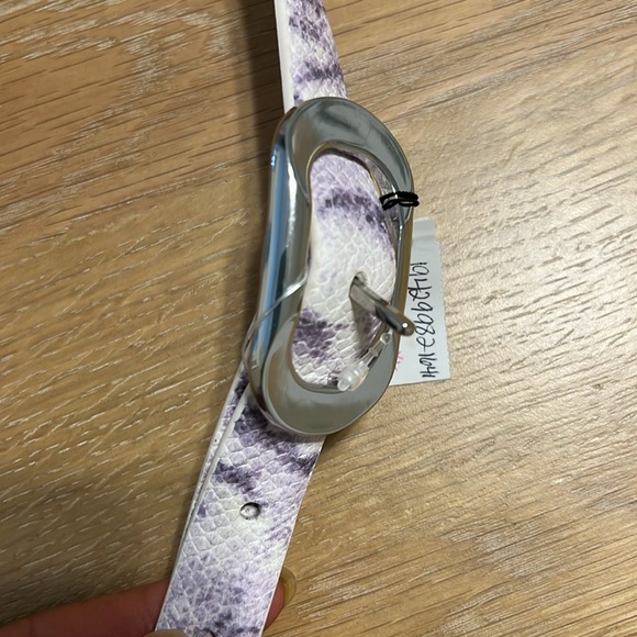 NEW WHBM reversible Snake embossed patent leather Purple Women's Belt size XL - Picture 3 of 7
